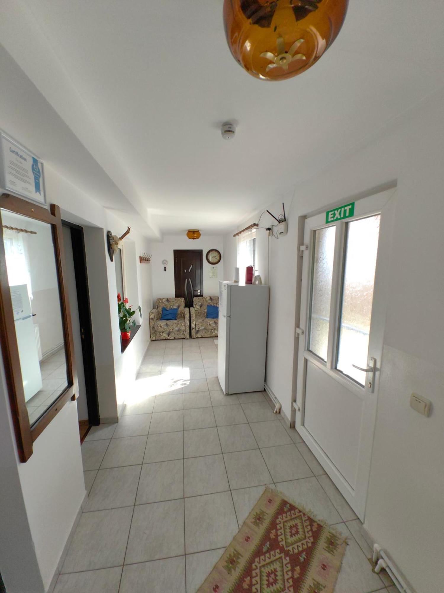 Appartement Casa Mateo à Topliţa Chambre photo